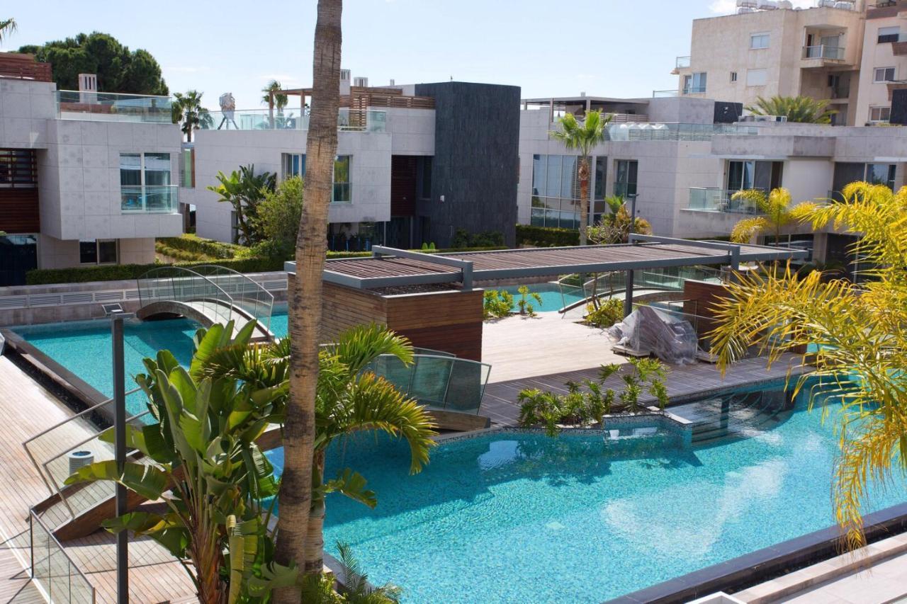 לימסול Opera Exclusive Apts By Trulycyprus מראה חיצוני תמונה